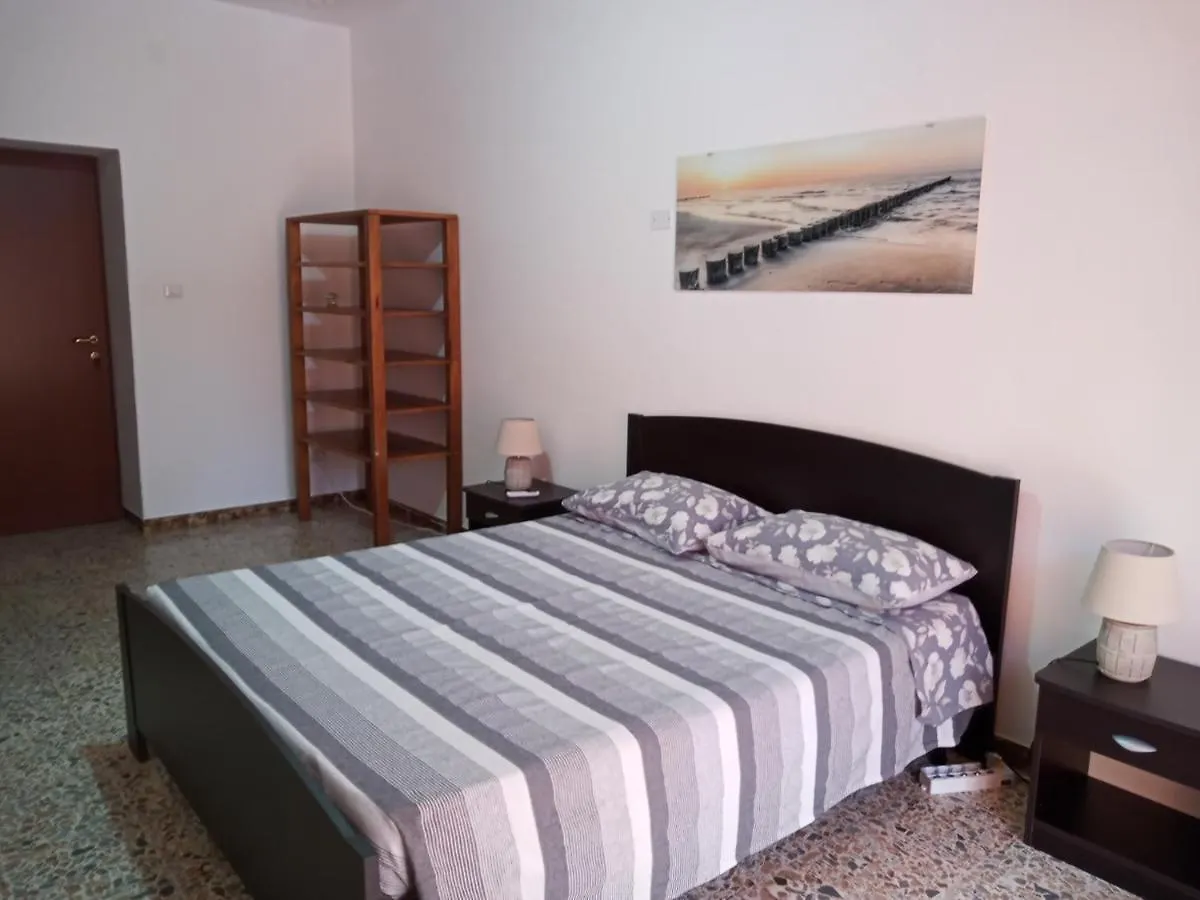 Colors House Bed and Breakfast Alghero 0*,  Italien