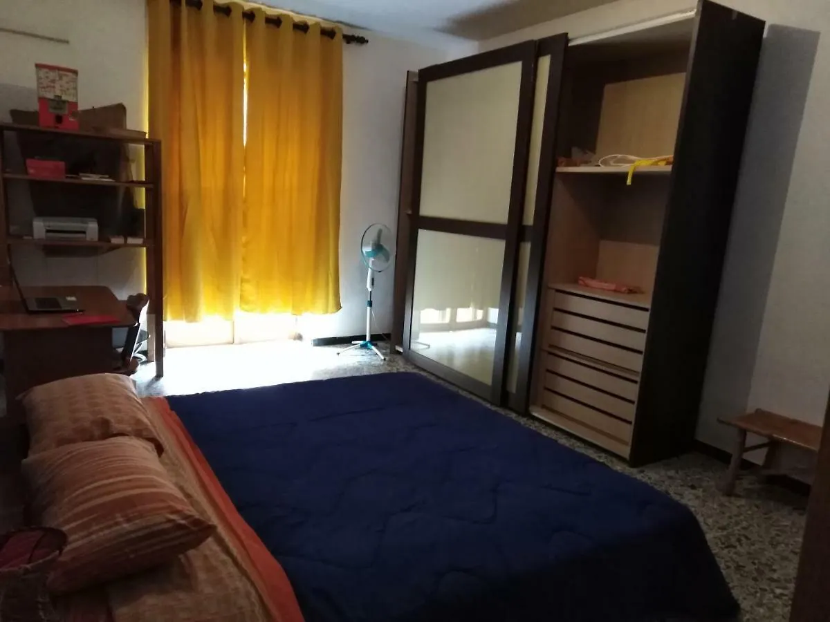 Colors House Bed and Breakfast Alghero 0*,