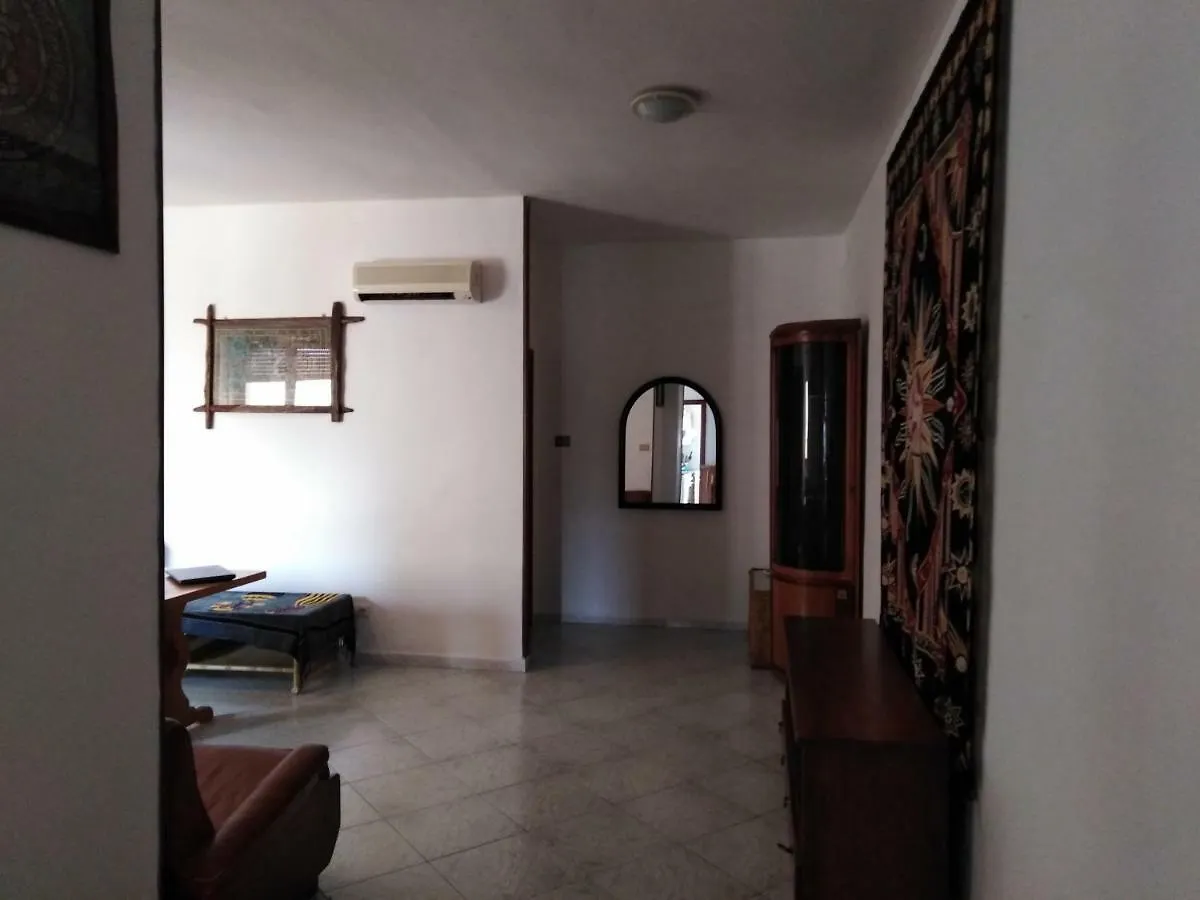 فندق مبيت وإفطار مبيت وإفطار ألغيرو Colors House